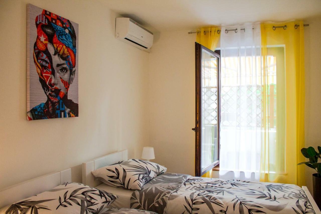 Apartment Kaya Pula Ngoại thất bức ảnh